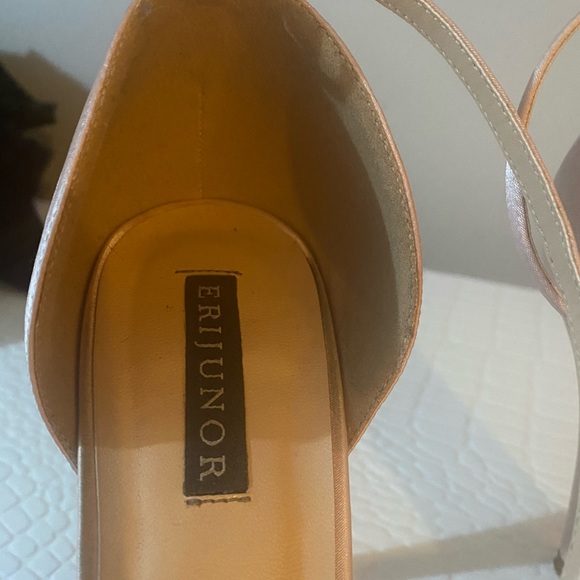 Gorgeous pale pink satin peep toe heel size 9 - Picture 6 of 7